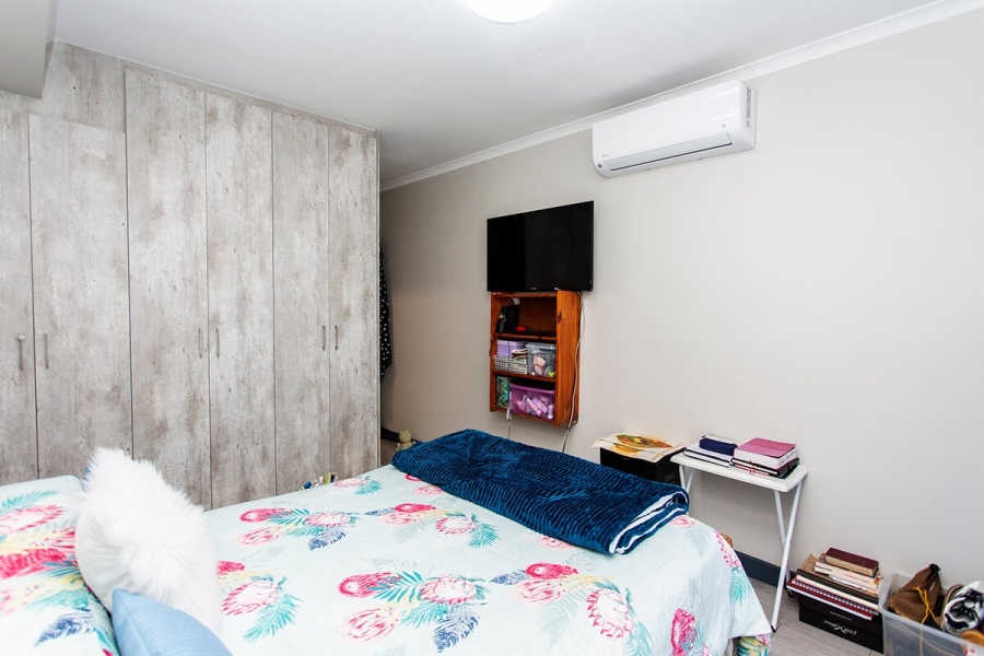 To Let 3 Bedroom Property for Rent in Zonnendal Western Cape